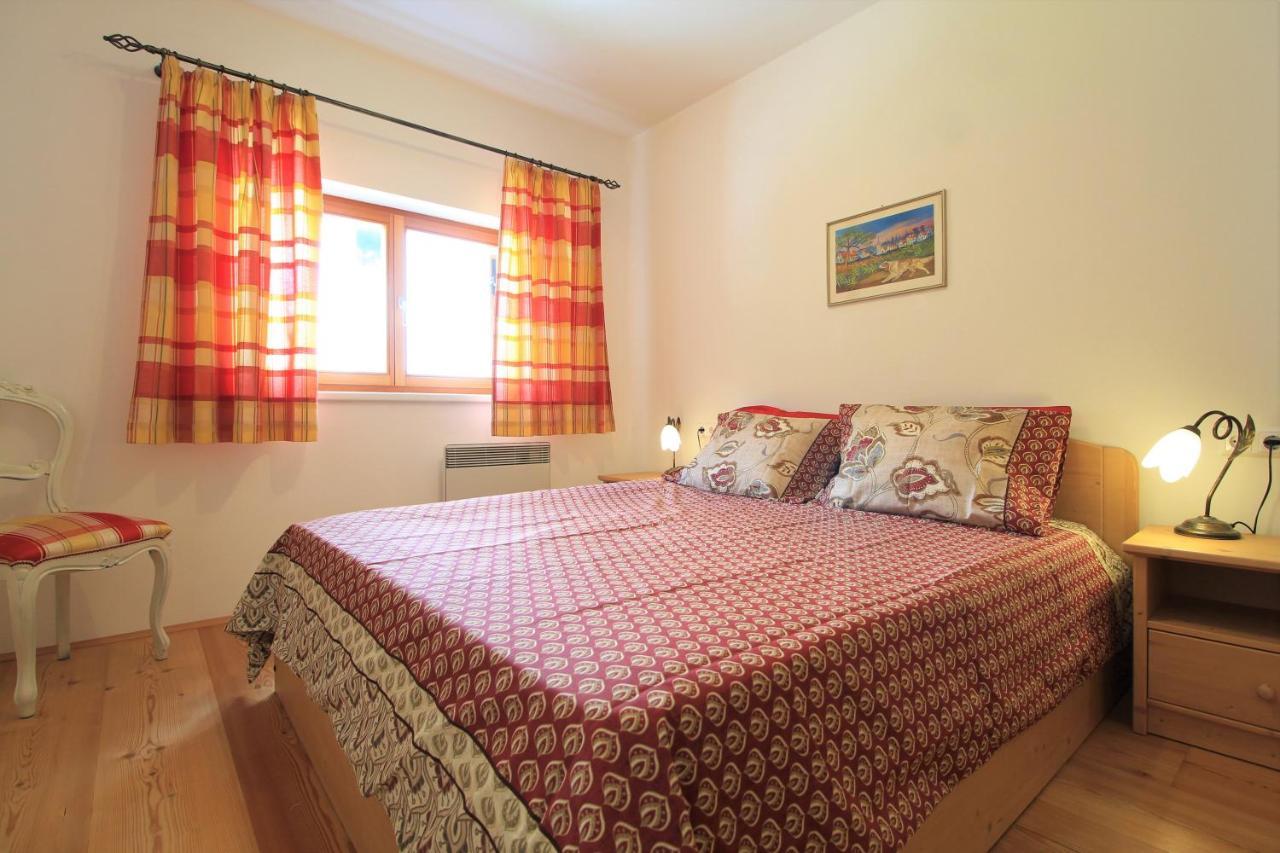 Family Apartment Fuchs บาด ไคลน์เคิร์ชไฮม์ ภายนอก รูปภาพ